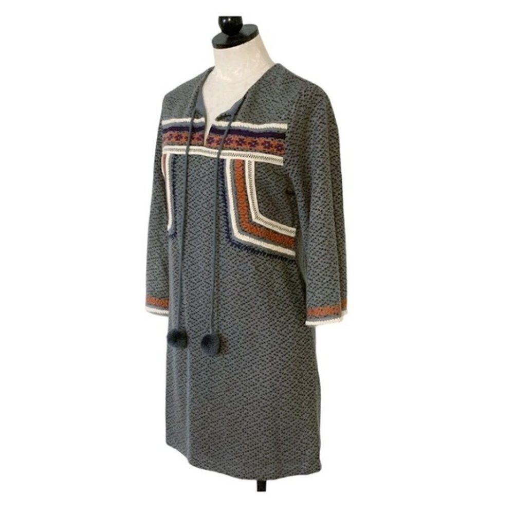 Esley Embroidered Knit Sweater Dress M